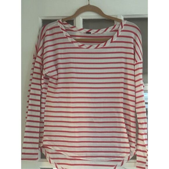 POOF! Women’s (L) red white striped Top ￼3/4 SL Cotton Blend Pullover - Picture 1 of 5
